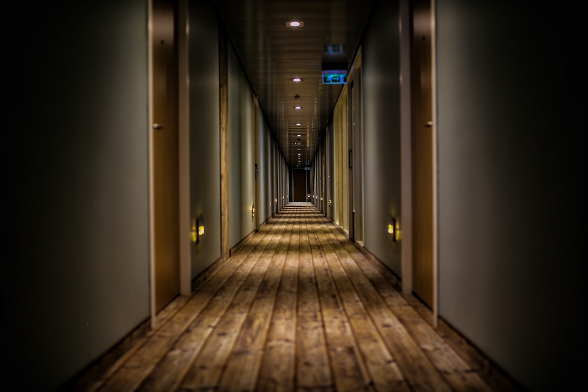 Ferreus Modern Art Deco Hotel